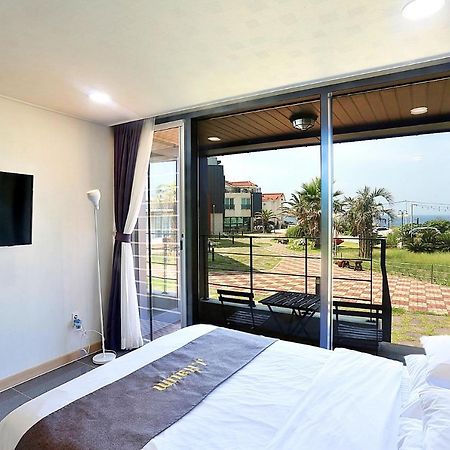 סאוגוויפו J Raum Resort מראה חיצוני תמונה