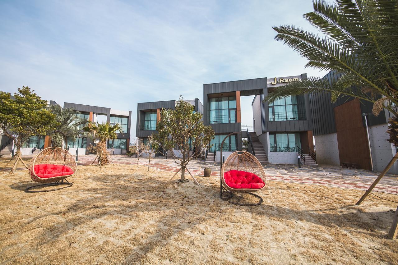 סאוגוויפו J Raum Resort מראה חיצוני תמונה